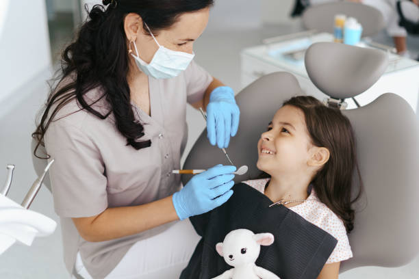 Best Cracked Tooth Emergency Dentist  in La Grange, IL